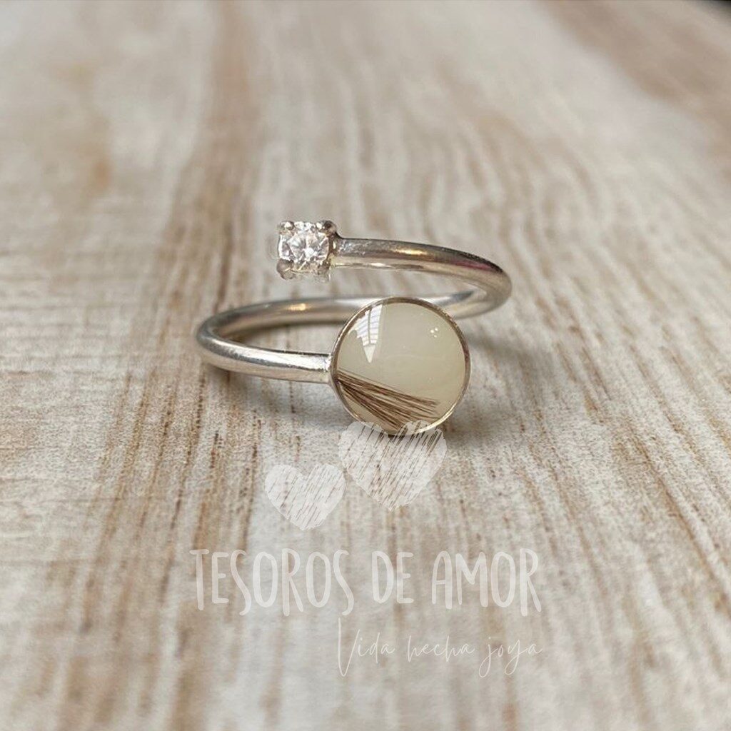 Anillo sencillo plata con cabello