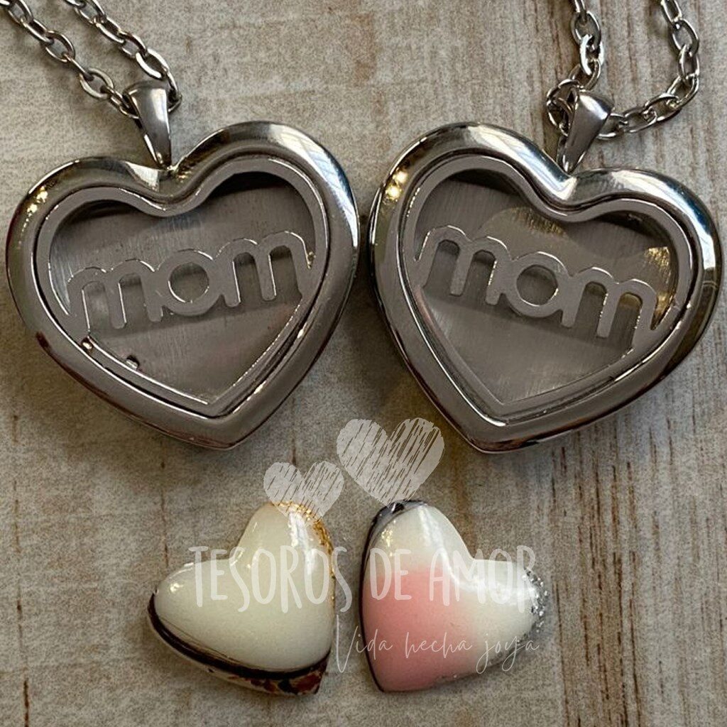 Relicario mom con figuras de leche corazón y glitter
